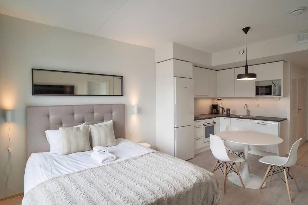Norden Homes Nordic With Free Parking *